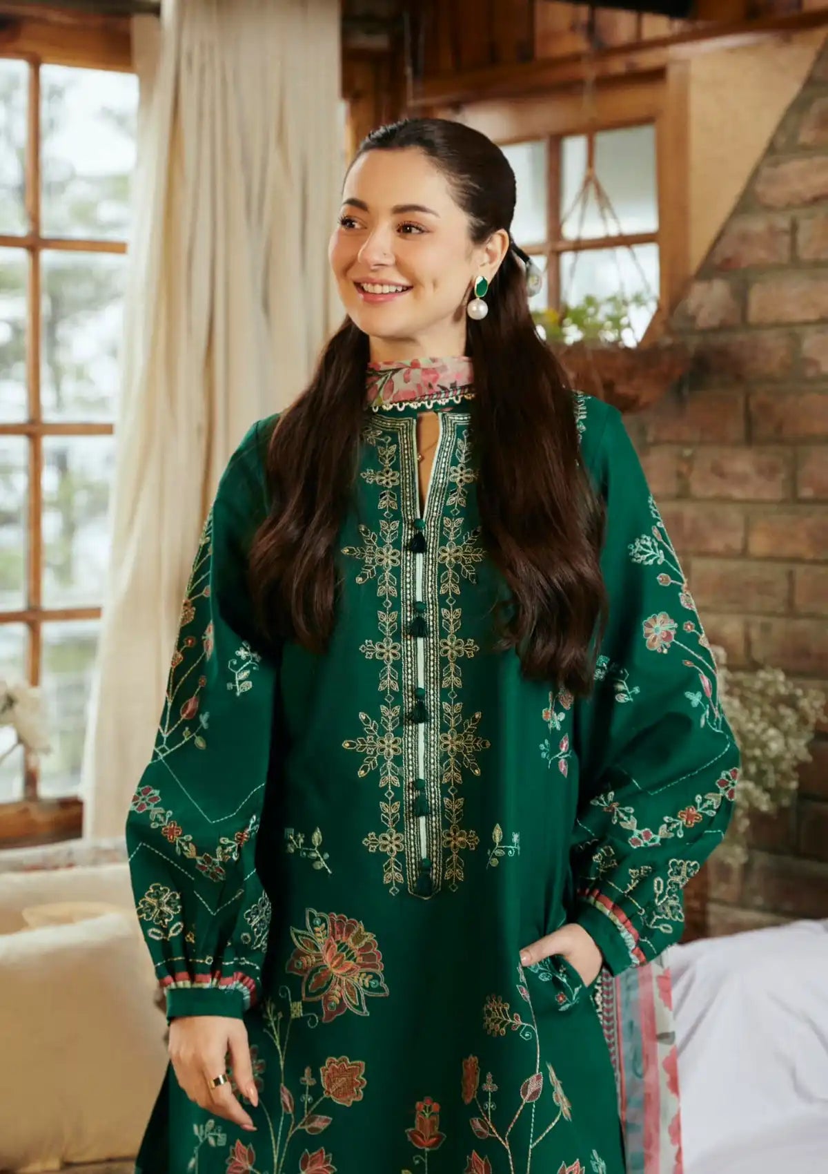 Unsticed Zara shahjahan Dhank HH67