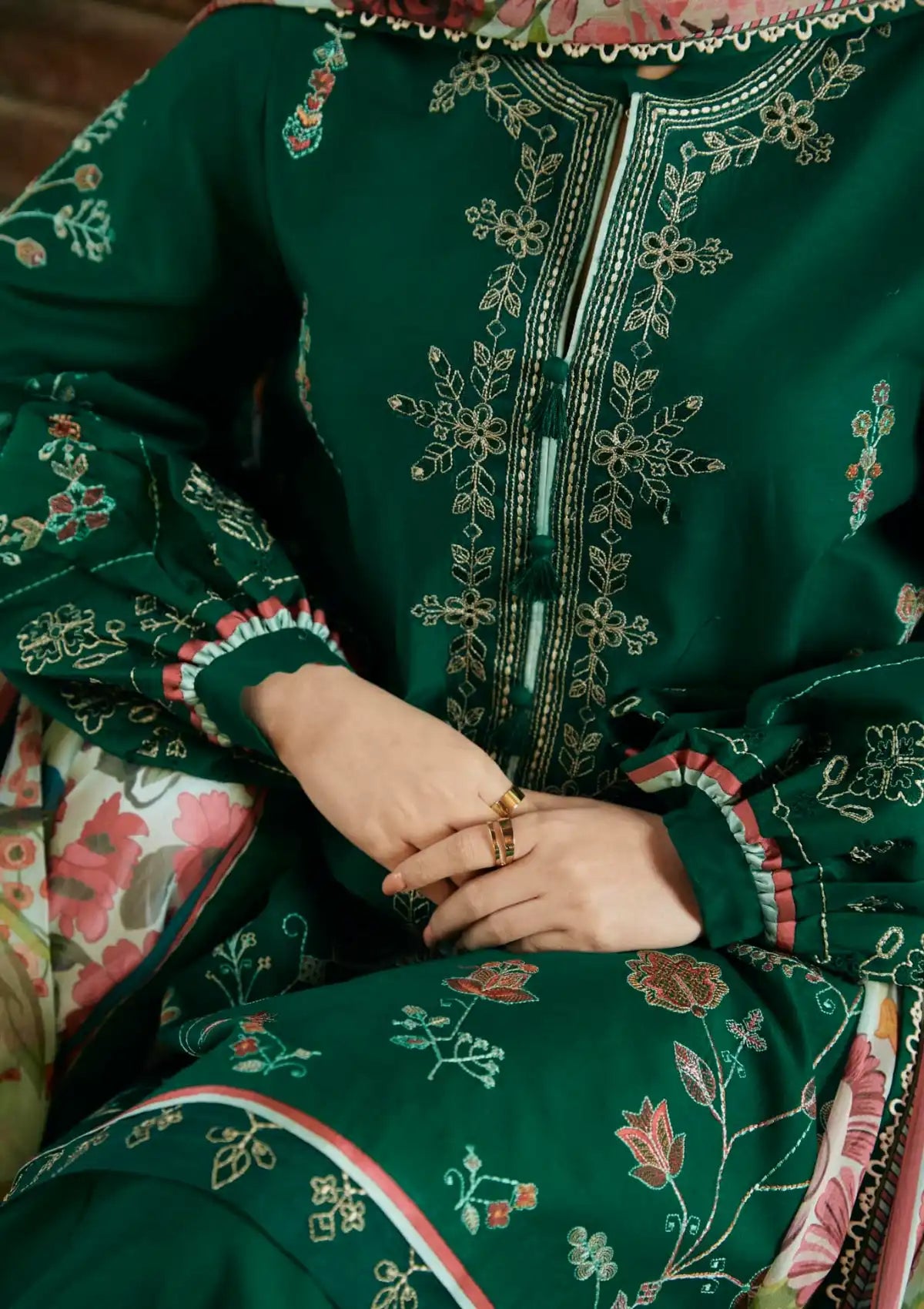 Unsticed Zara shahjahan Dhank HH67