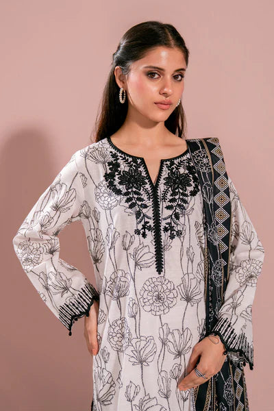 Printed - 3 Pc Khaddar Suit H55