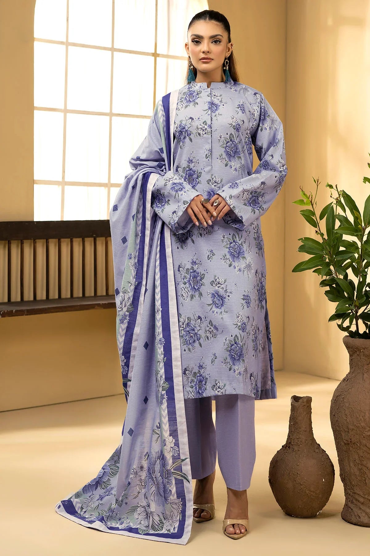 ZAKNA DIGITAL PRINTED KHADDAR UNSTITCHED HH51