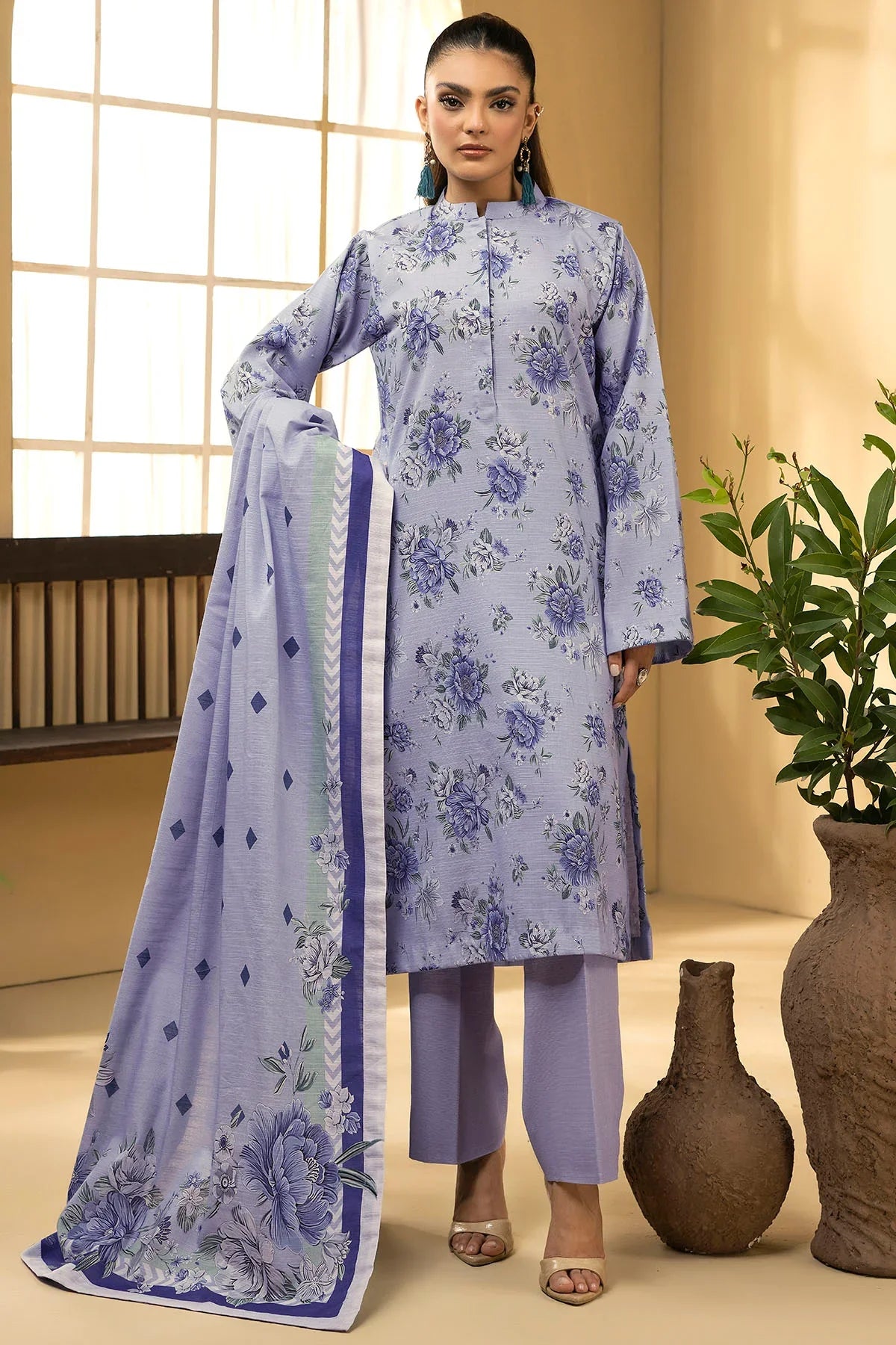 ZAKNA DIGITAL PRINTED KHADDAR UNSTITCHED HH51