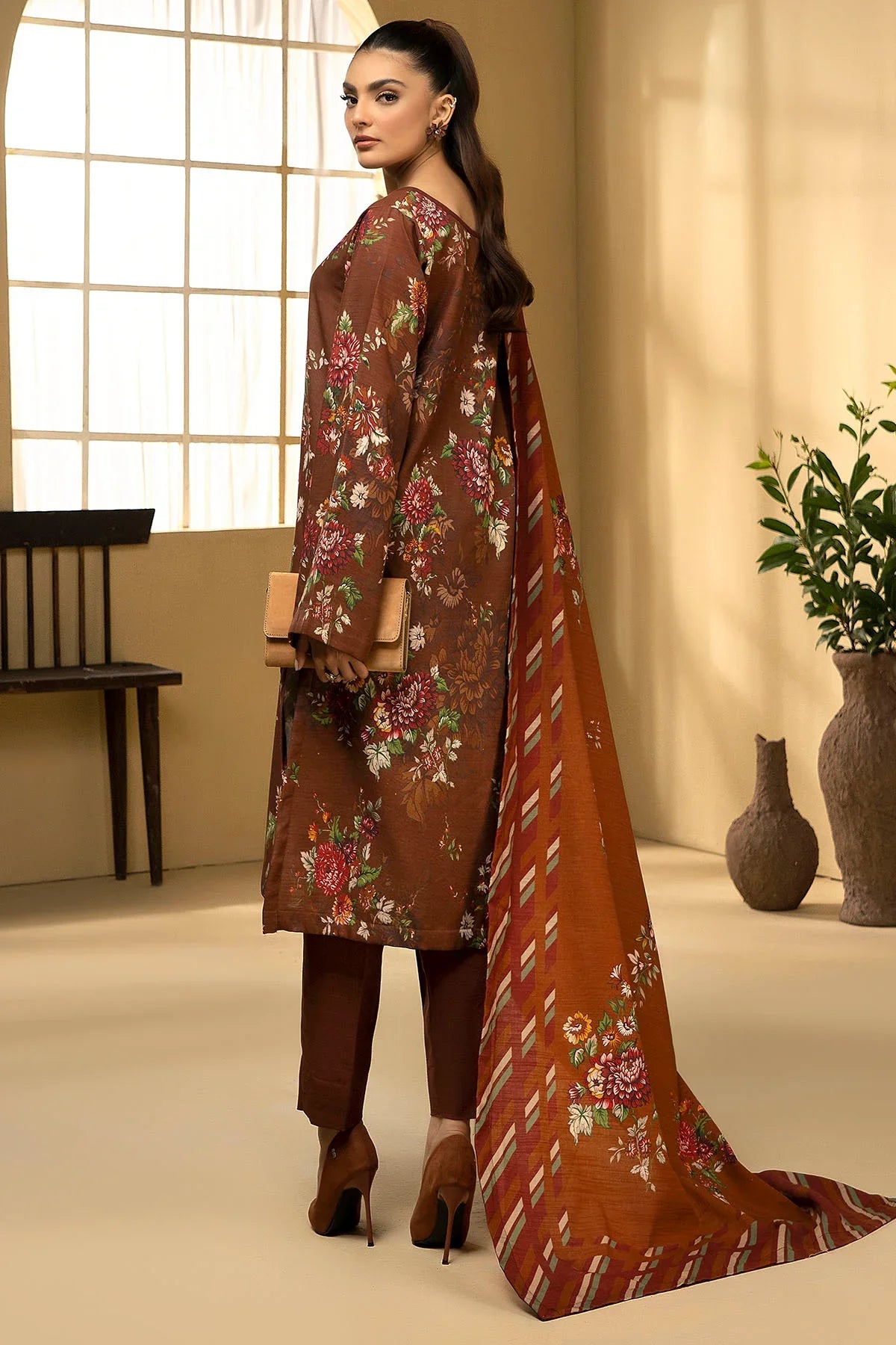 MOEZA DIGITAL PRINTED KHADDAR UNSTITCHED HH49